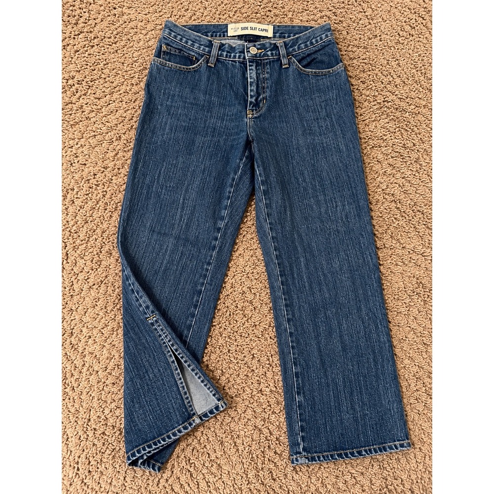 Gap Side Slit Capri Jeans Blue Medium Wash Denim Size 8 Straight Leg 100% Cotton